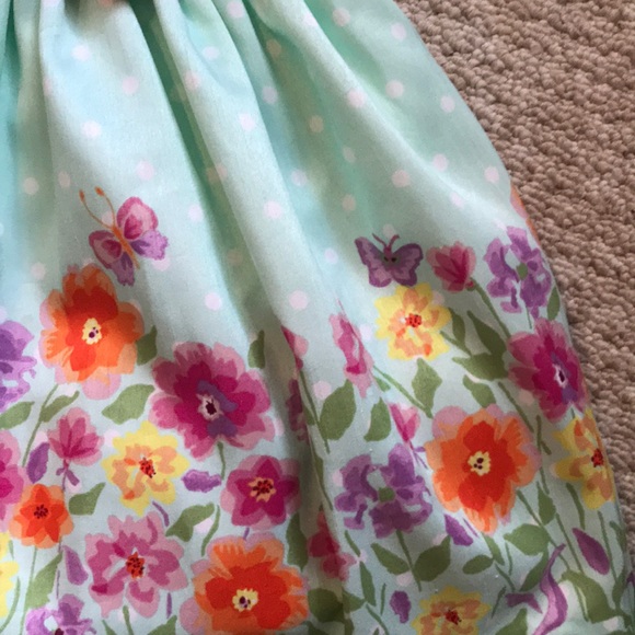 Precious Girls dress! 💘 - Picture 2 of 5